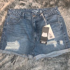NWT Refuge Denim Mom Shorts